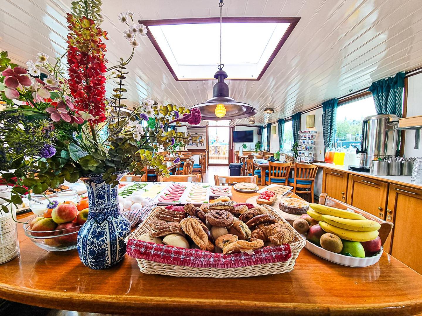 Amsterdam Hotelboat Ngoại thất bức ảnh